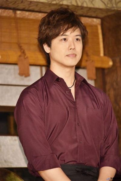 三浦佑太郎听山口百惠唱歌(三浦佑太郎演唱血疑)